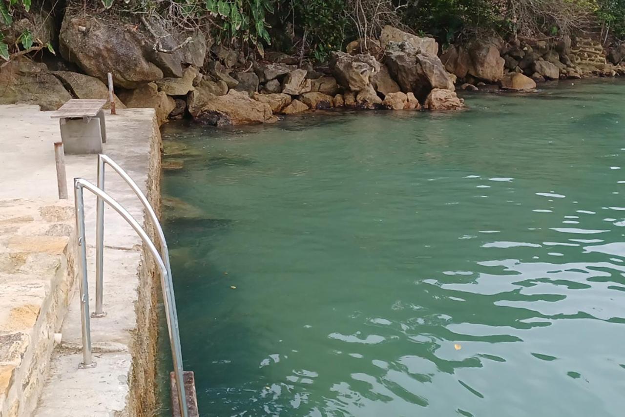 فيلا Refugio Na Frente Do Mar Em Ilha De Araujo باراتي المظهر الخارجي الصورة